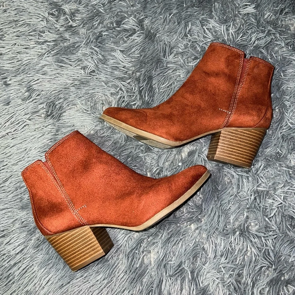 Red Booties - Picture 1 of 6